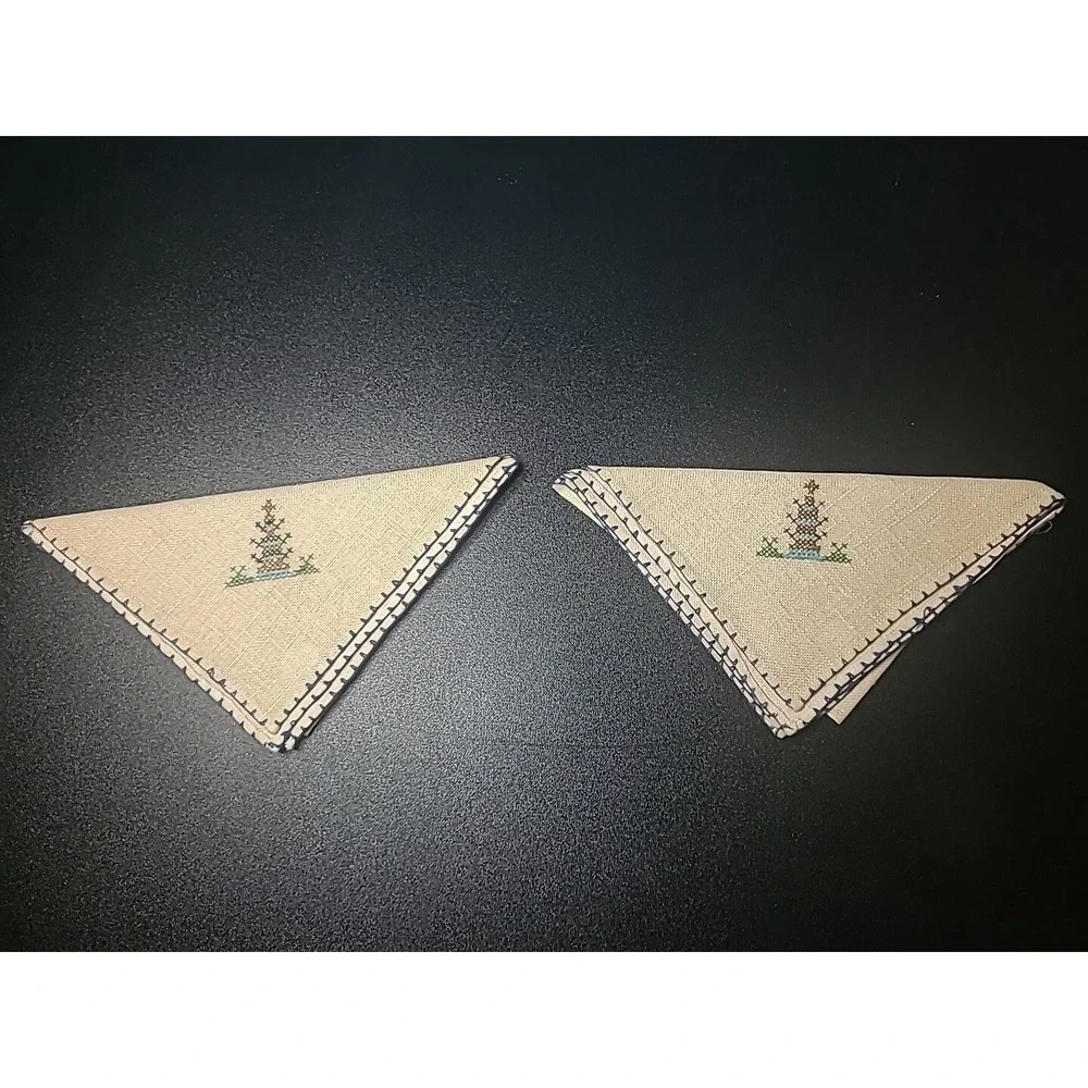 Vintage Embroidered Linen Handkerchief Set‎ Of 2 New